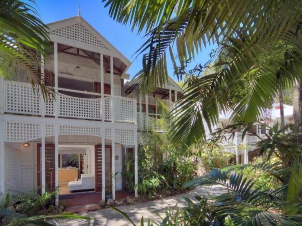 The Queenslander Fullmoon Apartment Port Douglas Ngoại thất bức ảnh